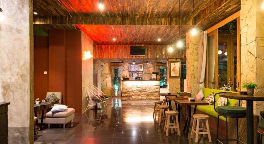Hadi Poetra Hotel Kuta Lombok Eksteriør bilde