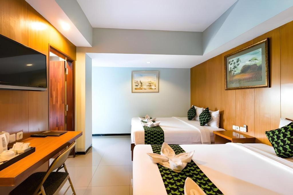 Hadi Poetra Hotel Kuta Lombok Eksteriør bilde