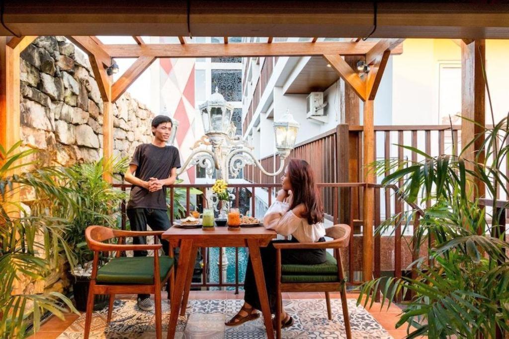 Hadi Poetra Hotel Kuta Lombok Eksteriør bilde