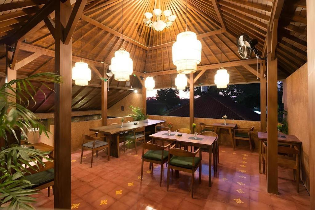 Hadi Poetra Hotel Kuta Lombok Eksteriør bilde