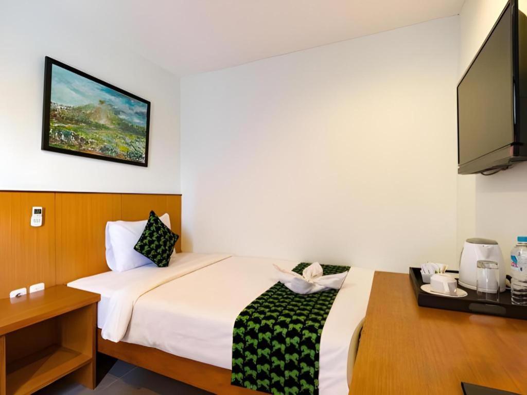 Hadi Poetra Hotel Kuta Lombok Eksteriør bilde