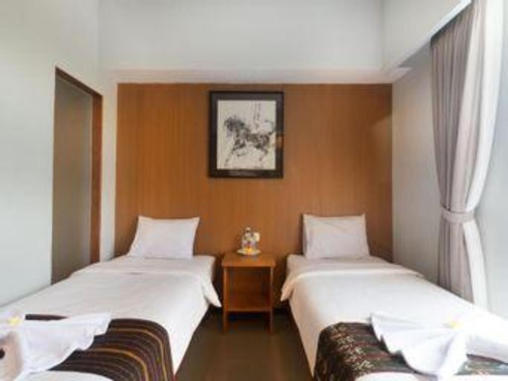 Hadi Poetra Hotel Kuta Lombok Eksteriør bilde