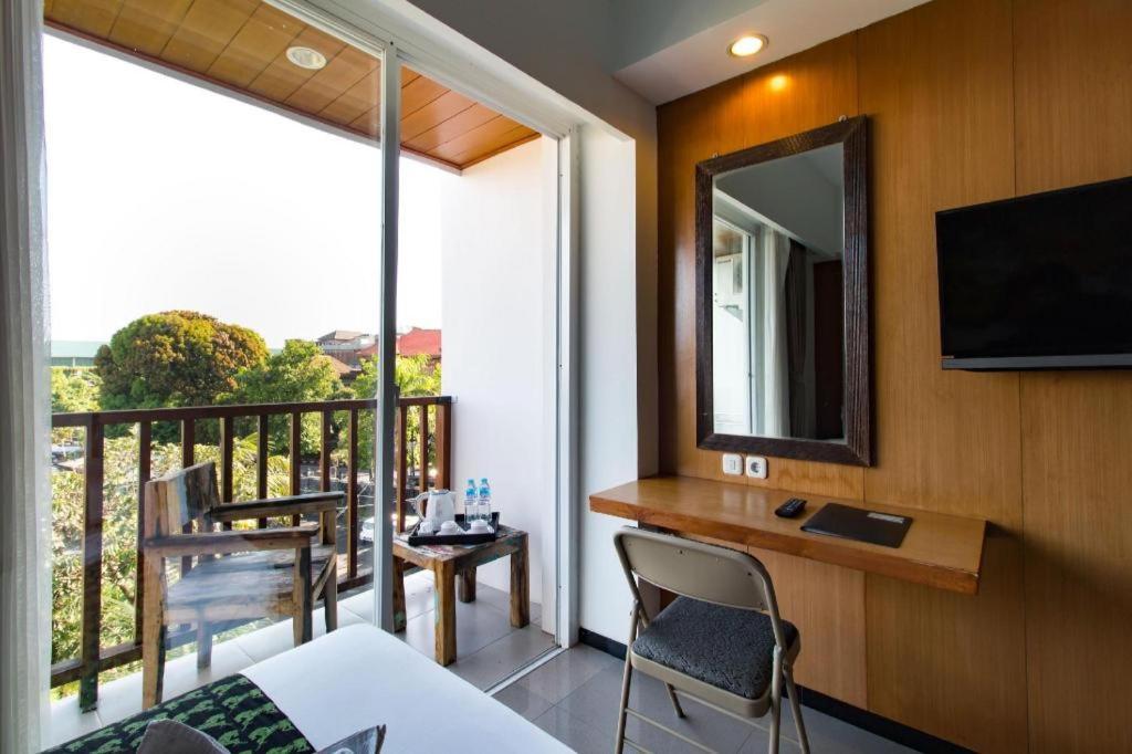 Hadi Poetra Hotel Kuta Lombok Eksteriør bilde